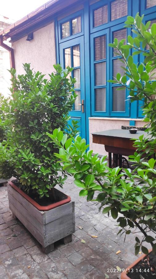 3 Heritage Rooms Тбилиси Экстерьер фото