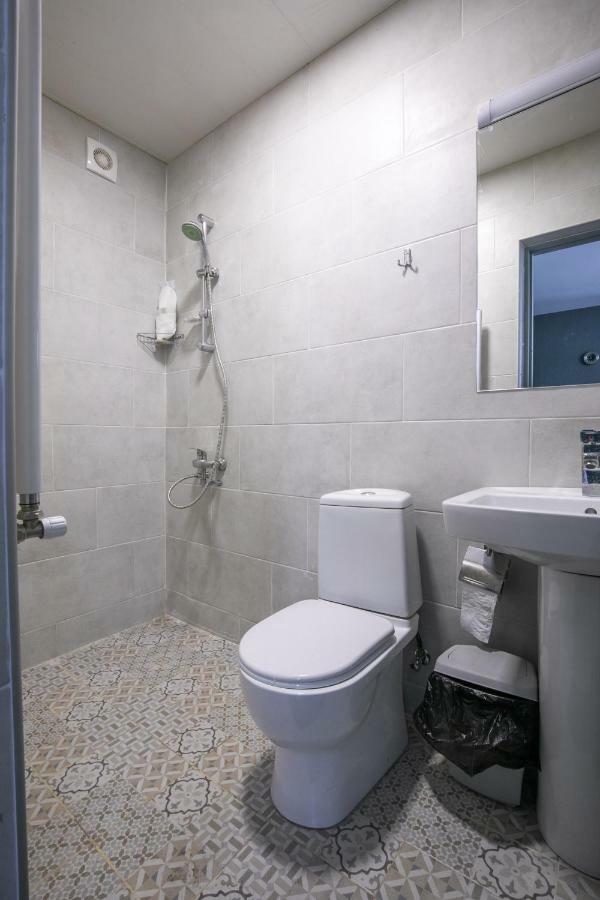 3 Heritage Rooms Тбилиси Экстерьер фото